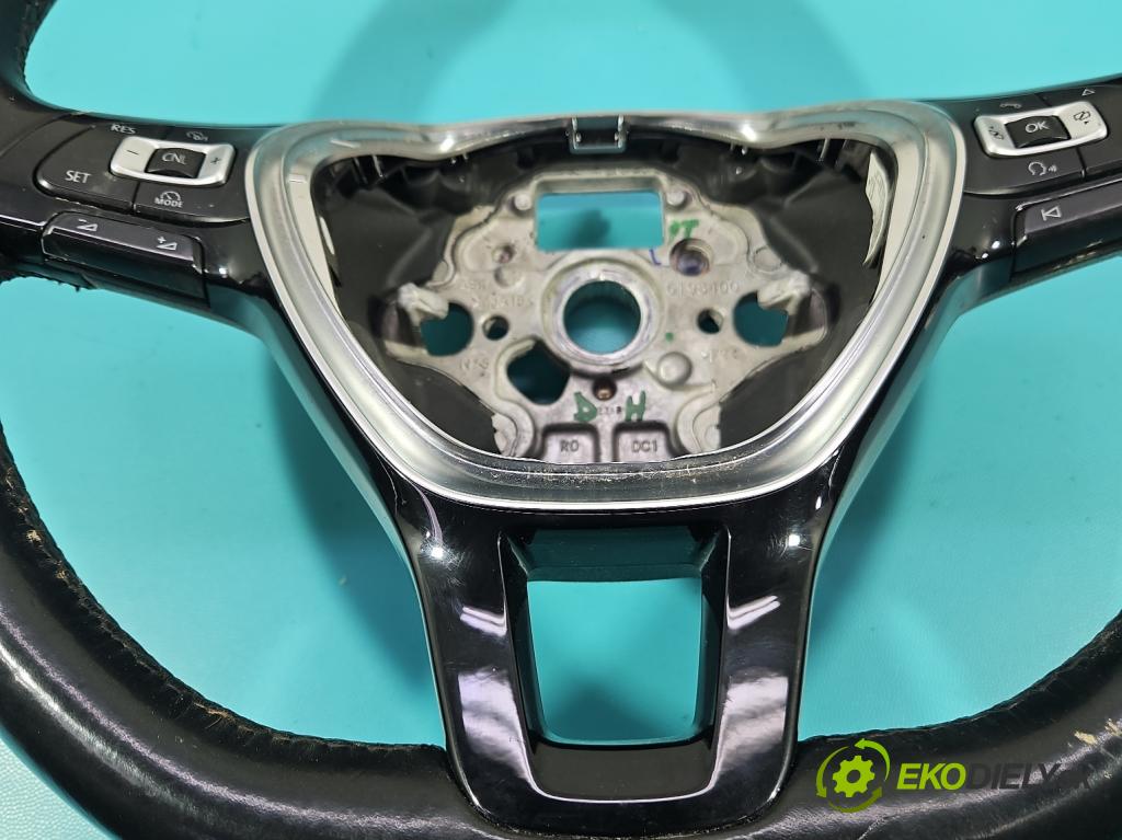 Vw Passat B8 2014 - 1.4 tsi 125 HP manual 92 kW 1395 cm3 4- volant 5G0419091FT (Volant)