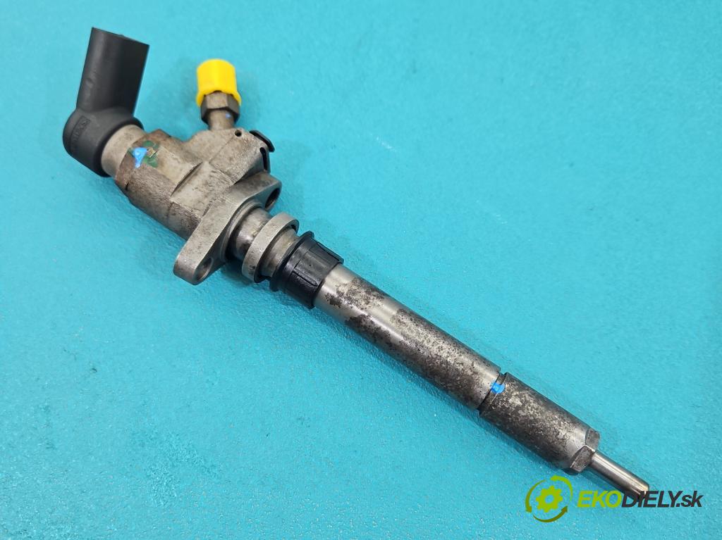 Volvo V50 2.0d 136 HP manual 100 kW 1997 cm3 5- vstrek 9657144580 (Vstrekovač paliva)