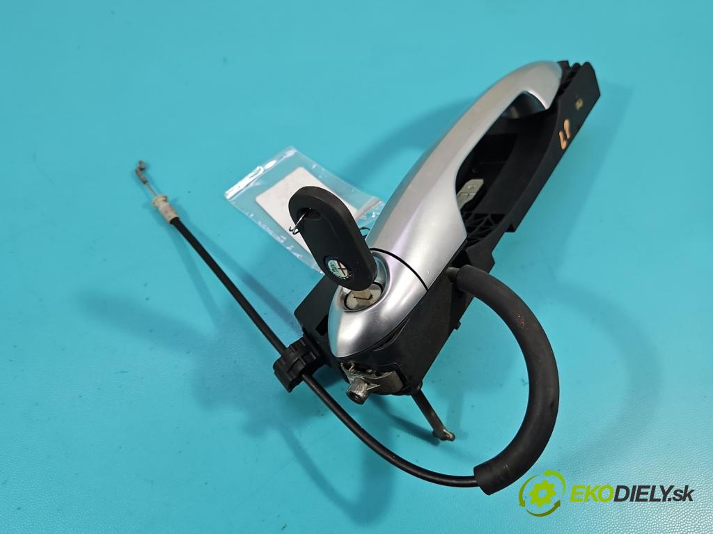 Alfa romeo Giulietta 1.4 T 170 HP manual 125 kW 1368 cm3 5- rukoväť predné ľavé mimo: 242567 (Kľučka dverí vonkajšia predná ľavá)