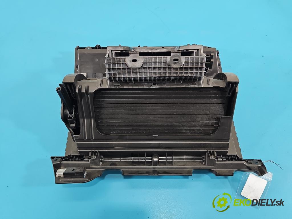 Vw Passat B8 2014 - 1.4 tsi 125 hp manual 92 kW 1395 cm3 4- kastlík 3G1857097N