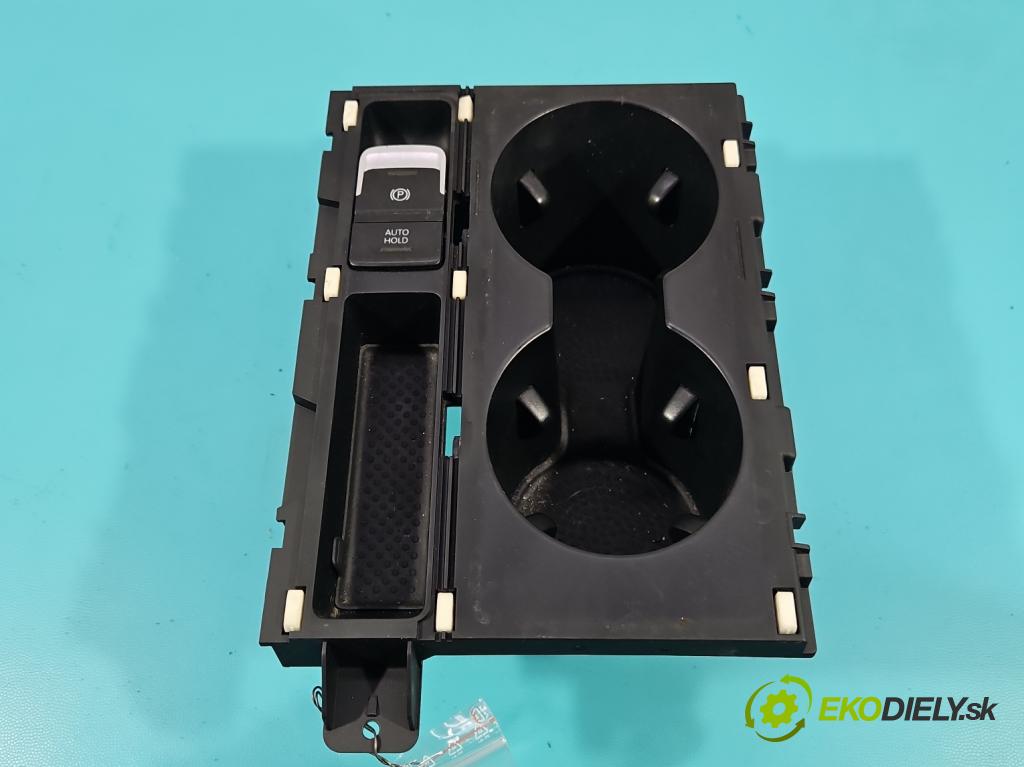 Vw Passat B8 2014 - 1.4 tsi 125 HP manual 92 kW 1395 cm3 4- Rukojeť: na nápoje: 3G0862532B (Držiak (úchyt) na nápoje)