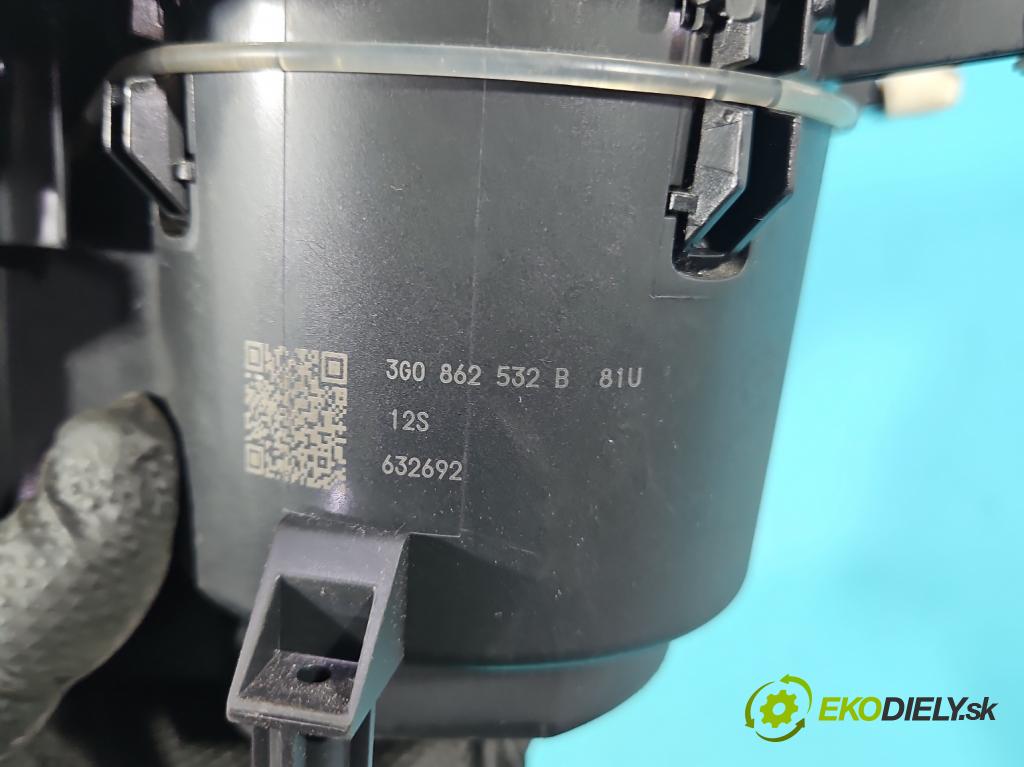 Vw Passat B8 2014 - 1.4 tsi 125 HP manual 92 kW 1395 cm3 4- Rukojeť: na nápoje: 3G0862532B (Držiak (úchyt) na nápoje)