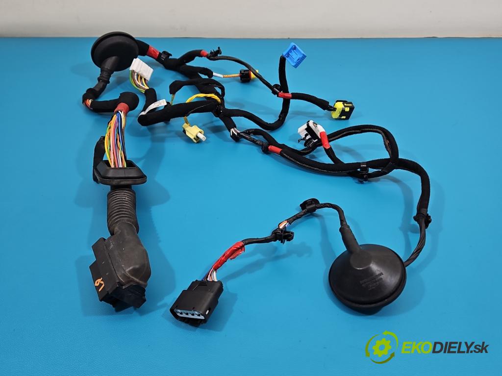 Hyundai I30 III 2016- 1.5 DPI 16V 110 hp manual 80.9 kW 1498 cm3 5- Balíček: dveře přední vlevo 91605-G4290