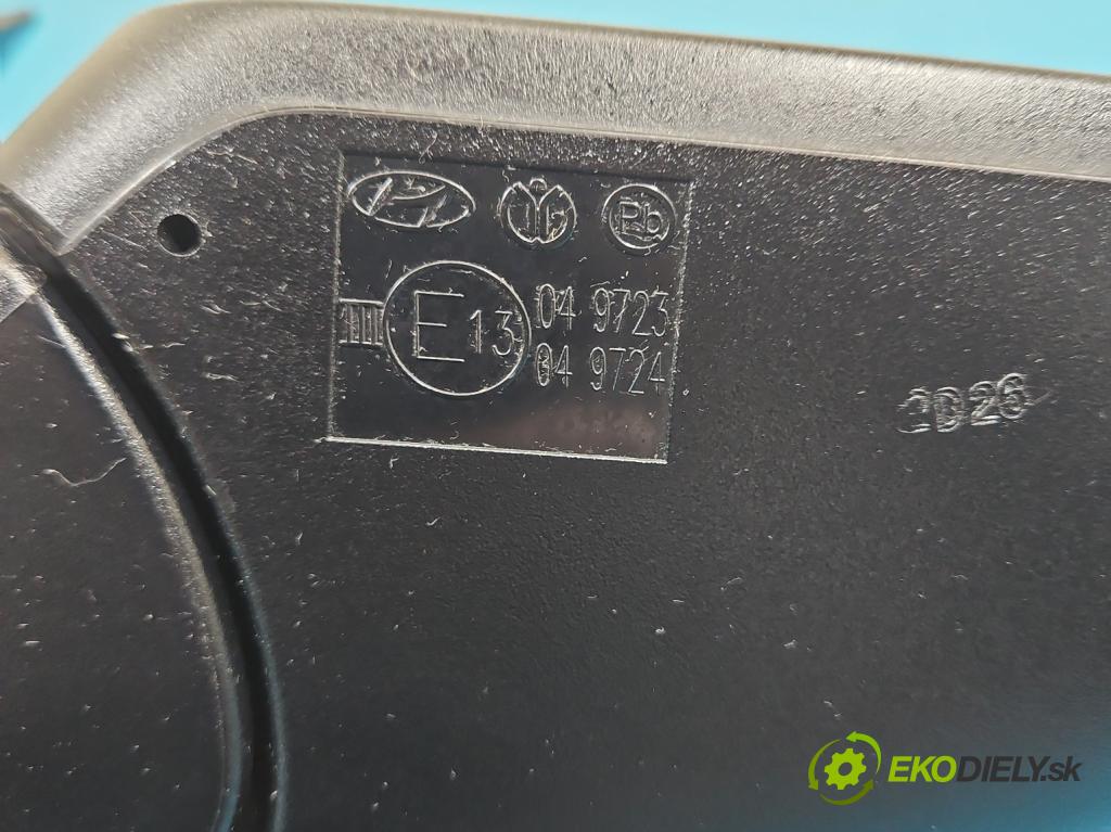 Hyundai I30 III 2016- 1.5 DPI 16V 110 hp manual 80.9 kW 1498 cm3 5- zpětné zrcátko pravé (Klika dveří ostatní)