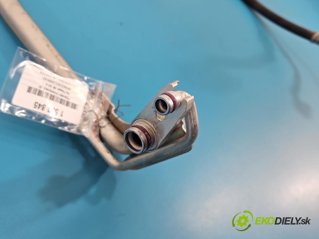 Vw Passat B8 2014 - 1.4 tsi 125 HP manual 92 kW 1395 cm3 4- rúrka klimatizácie 5Q1816738H