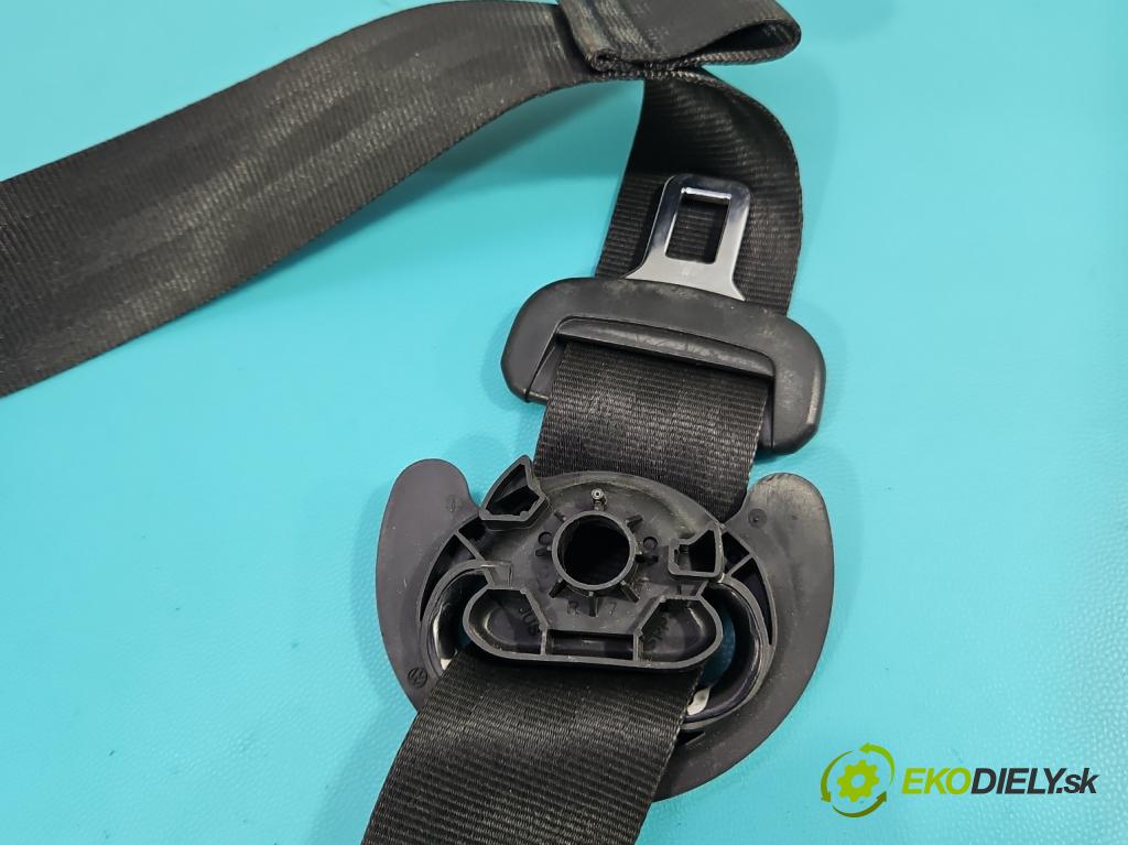 Vw Passat B8 2014 - 1.4 tsi 125 HP manual 92 kW 1395 cm3 4- pas bezpečnosť: predné pravý 631627100C