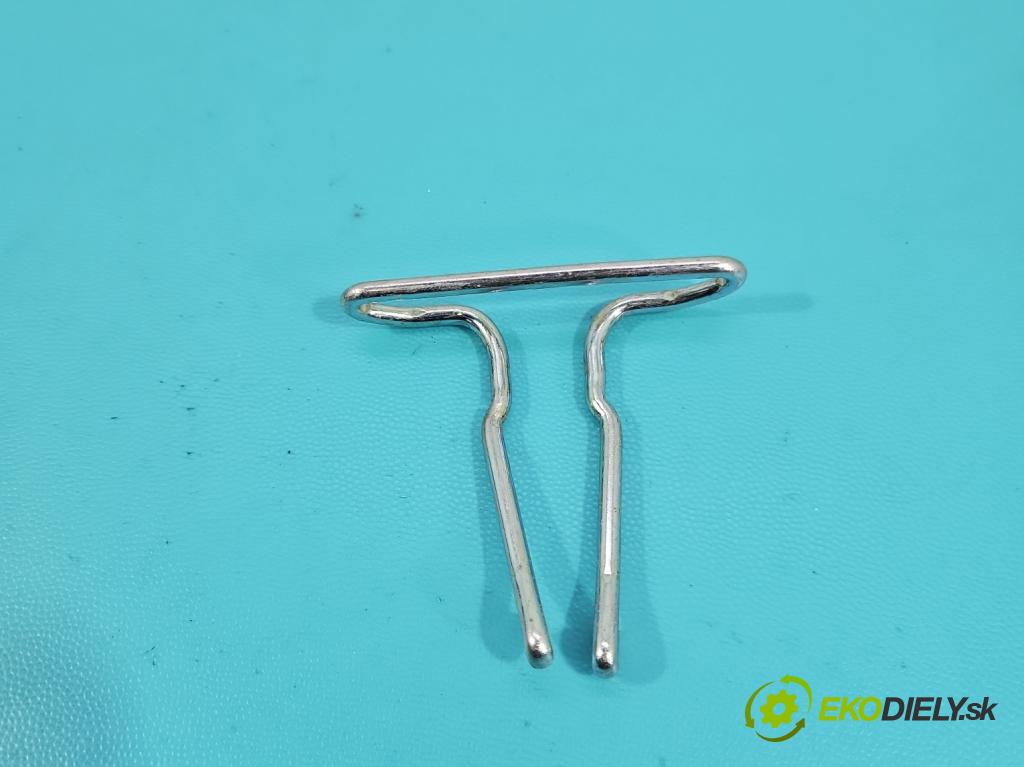 Vw Passat B8 2014 - 1.4 tsi 125 HP manual 92 kW 1395 cm3 4- pas bezpečnosť: predné pravý 631627100C