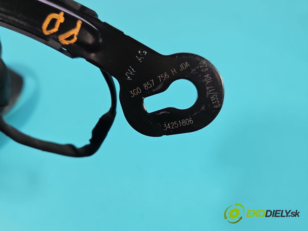 Vw Passat B8 2014 - 1.4 tsi 125 HP manual 92 kW 1395 cm3 4- pas bezpečnosť: predné pravý 631627100C