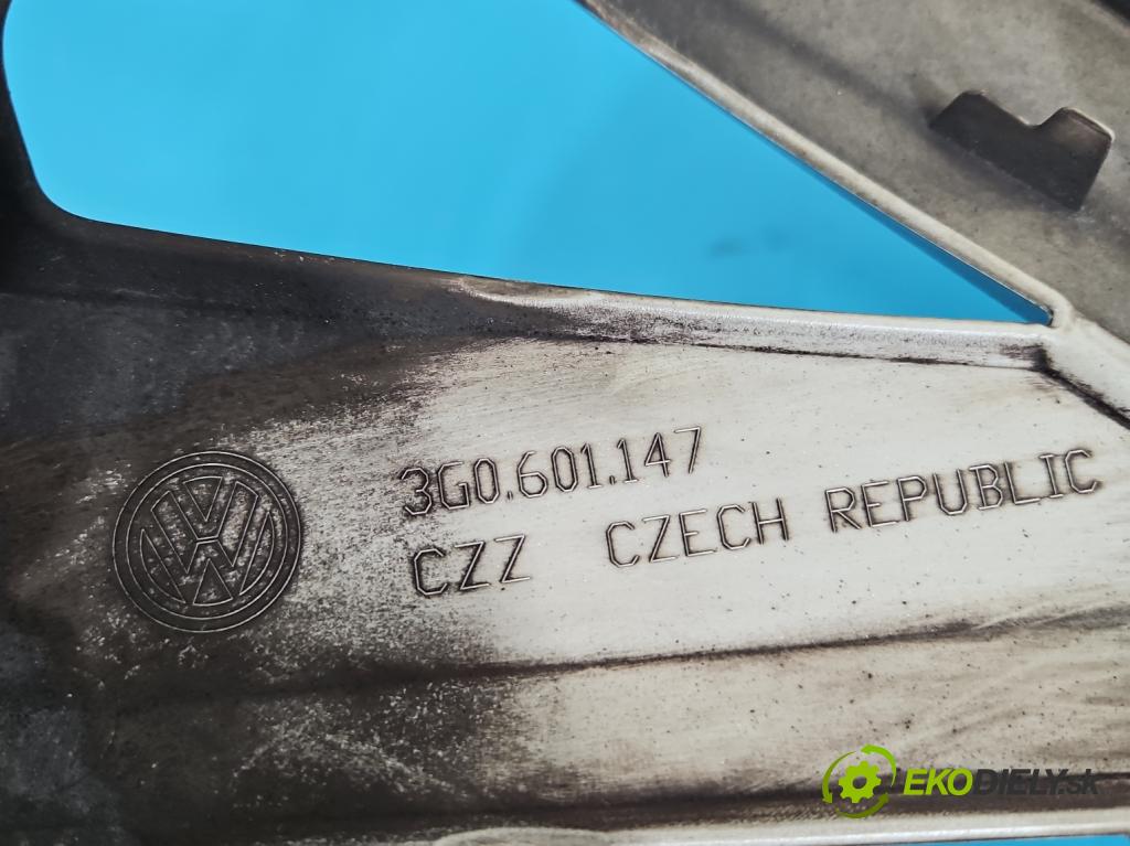 Vw Passat B8 2014 - 1.4 tsi 125 hp manual 92 kW 1395 cm3 4- puklica 3G0601147