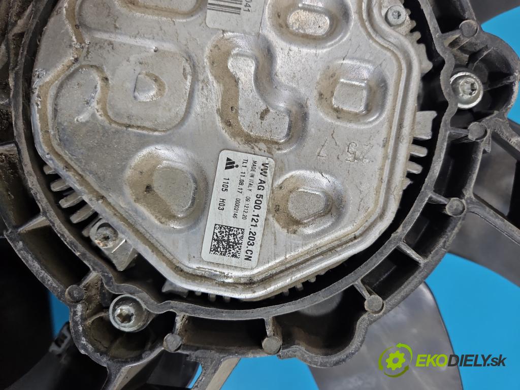 Vw Passat B8 2014 - 1.4 tsi 125 hp manual 92 kW 1395 cm3 4- ventilátor chladič 5Q0121203CN