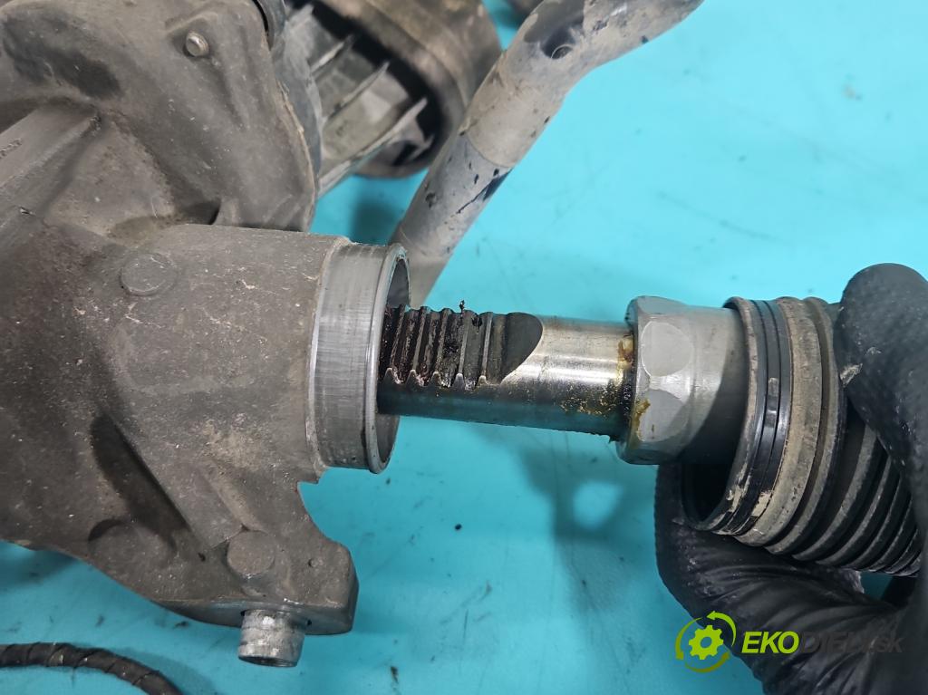 Vw Passat B8 2014 - 1.4 tsi 125 HP manual 92 kW 1395 cm3 4- Ozubené kolo: volant 3Q1423050R