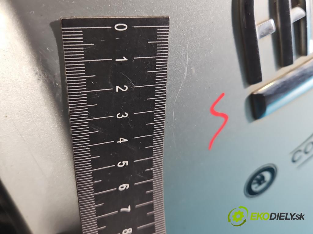 Skoda Fabia I 1999-2007 1.4 16v 75 hp manual 55 kW 1390 cm3 5- zadní kufrové dveře  (Zadní kapota (kufr))