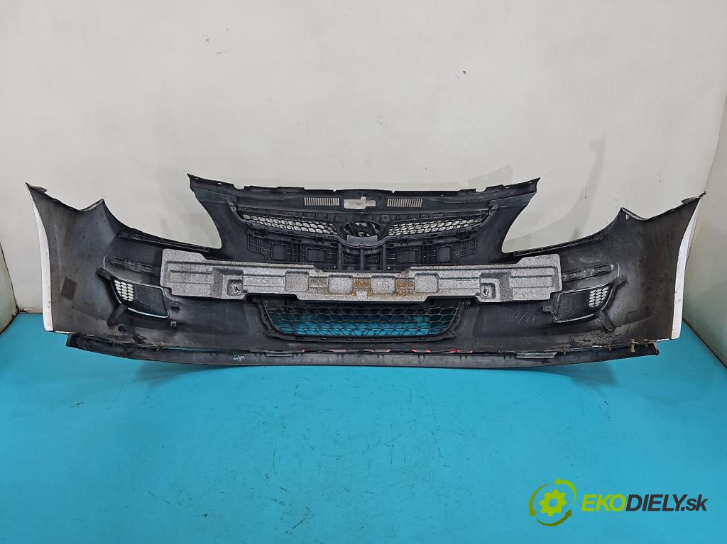 Hyundai I30 I 2007-2012 1.6 crdi 115 HP manual 84.6 kW 1582 cm3 5- nárazník predné  (Kľučka dverí ostatné)