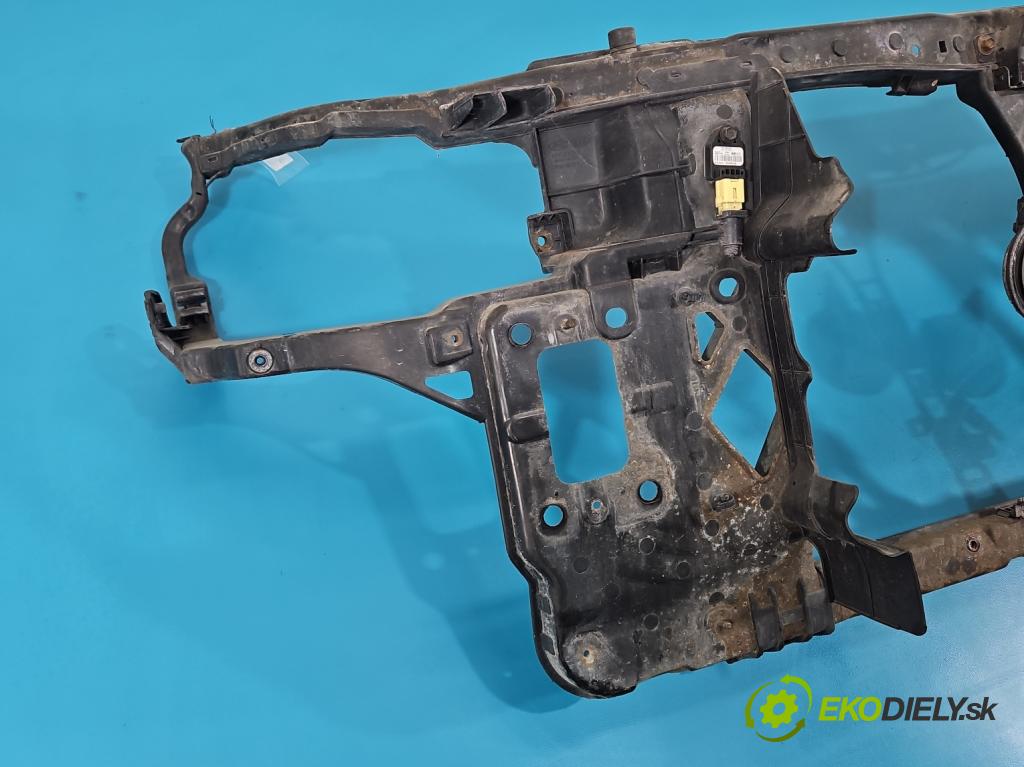 Hyundai I30 I 2007-2012 1.6 crdi 115 hp manual 84.6 kW 1582 cm3 5- stěna přední  (Přední výztuha)