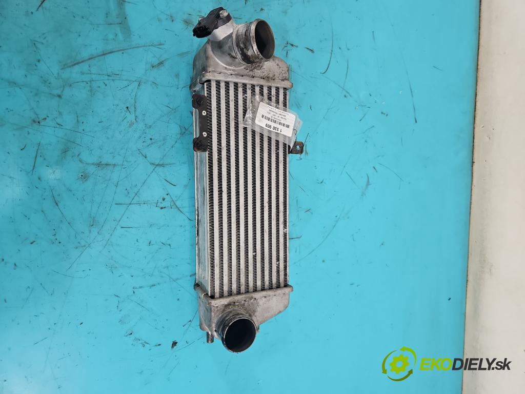 Hyundai I30 I 2007-2012 1.6 crdi 115 hp manual 84.6 kW 1582 cm3 5- Intercooler  (Intercooler (chladič stlačeného vzduchu))