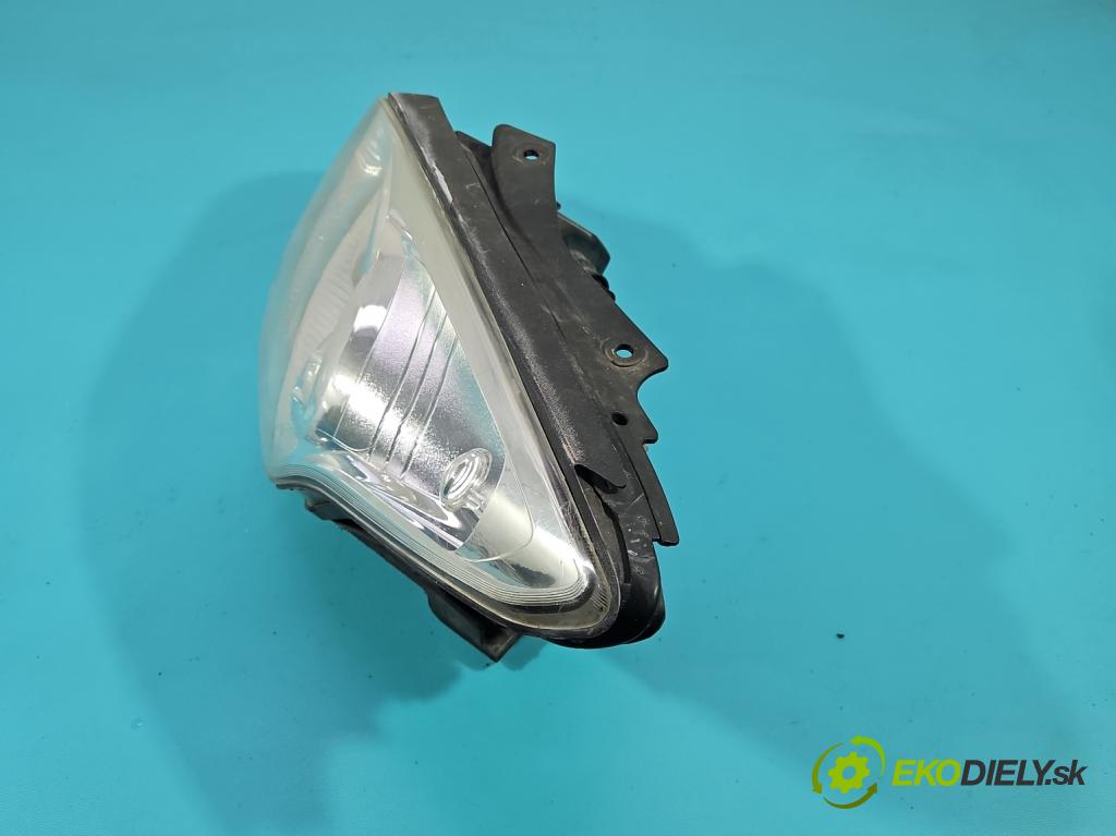 Hyundai I30 I 2007-2012 1.6 crdi 115 HP manual 84.6 kW 1582 cm3 5- Reflektor: ľavý 92101-2LXXX (Kľučka dverí ostatné)