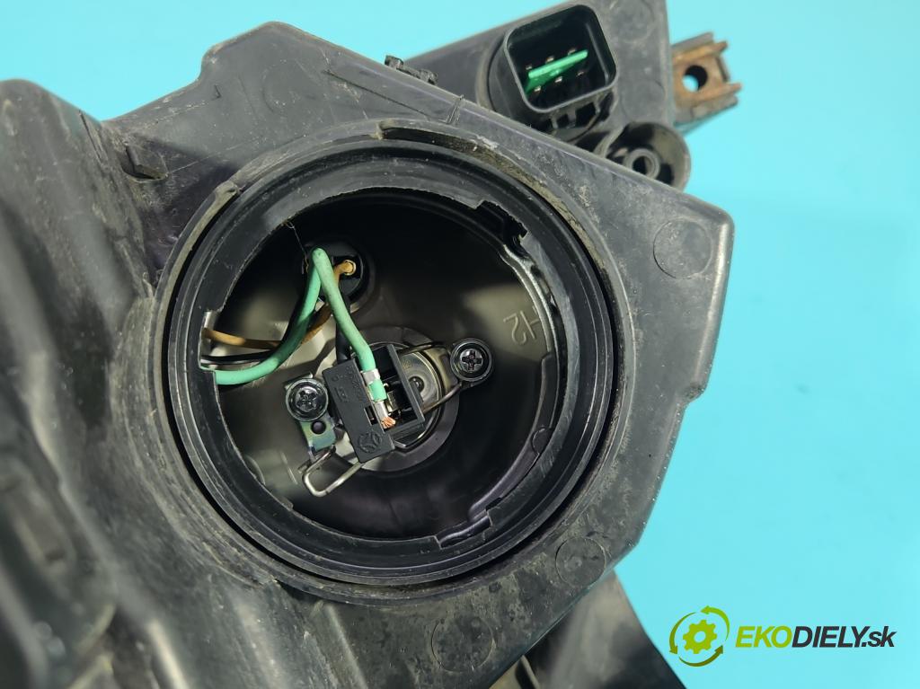 Hyundai I30 I 2007-2012 1.6 crdi 115 HP manual 84.6 kW 1582 cm3 5- Reflektor: pravý 92102-2LXXX (Svetlo predné pravé)