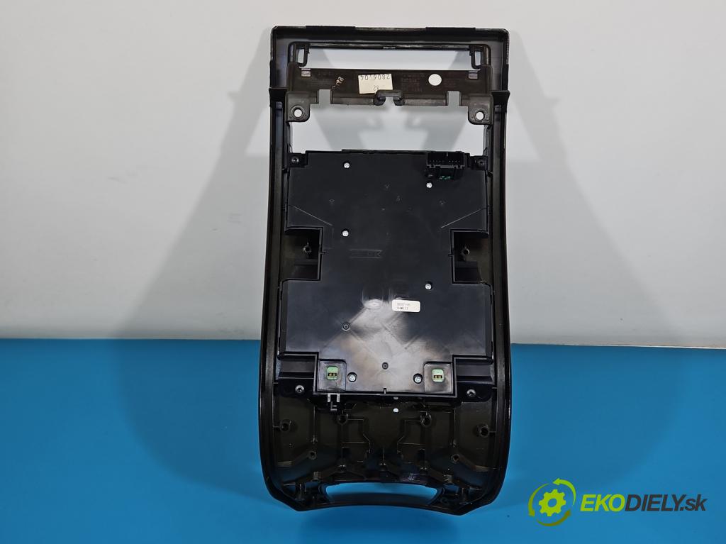 Volvo V50 2.0d 136 HP manual 100 kW 1997 cm3 5- panel kúrenia 8697155