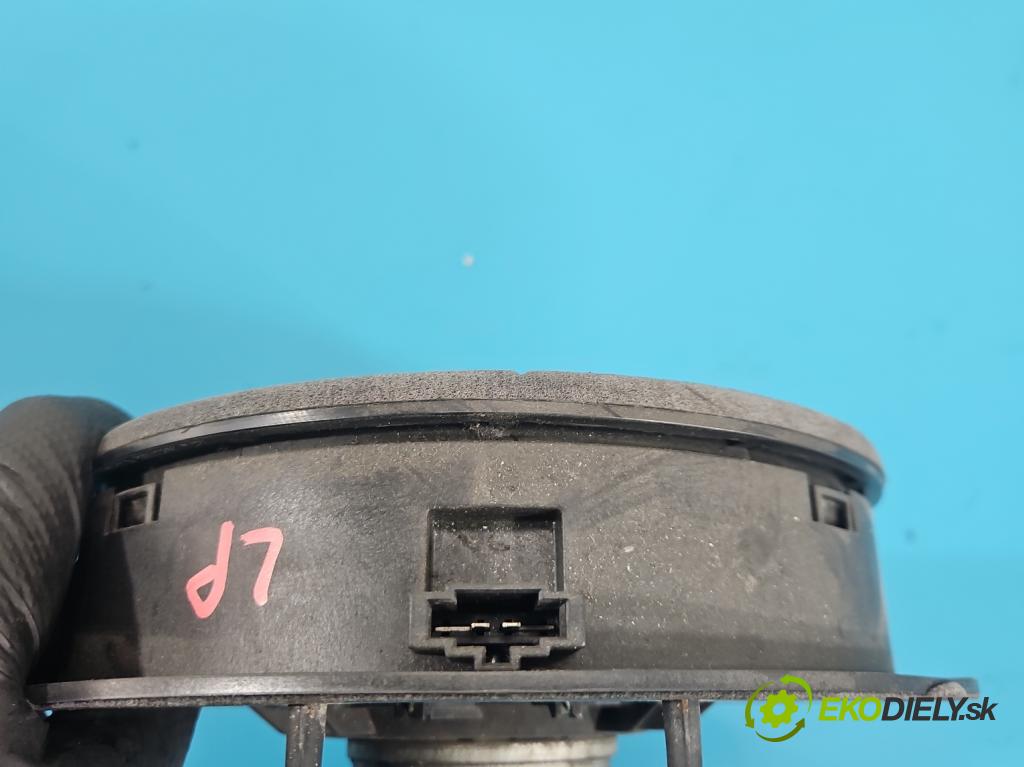 Audi A4 B8 2007-2015 2.0 TDI (CAGA) 143 hp manual 105 kW 1968 cm3 5- Mluvčí: