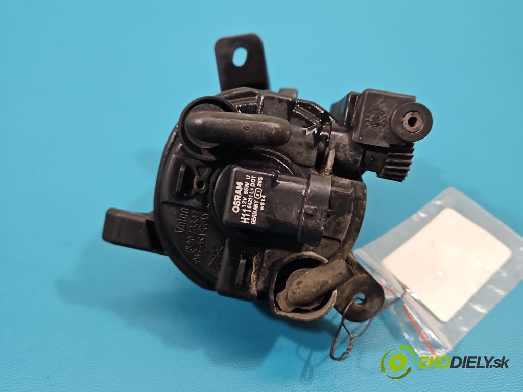 Audi A4 B8 2007-2015 2.0 TDI (CAGA) 143 HP manual 105 kW 1968 cm3 5- Halogen ľavý 8T0941699 (Kľučka dverí ostatné)