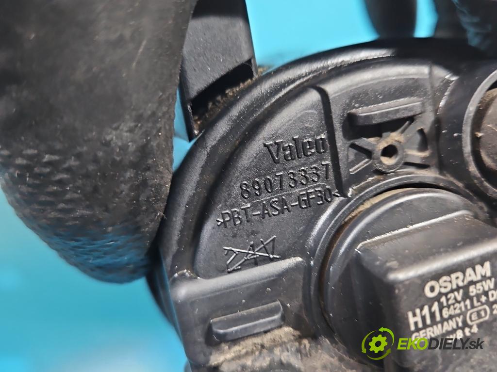 Audi A4 B8 2007-2015 2.0 TDI (CAGA) 143 HP manual 105 kW 1968 cm3 5- Halogen ľavý 8T0941699 (Kľučka dverí ostatné)
