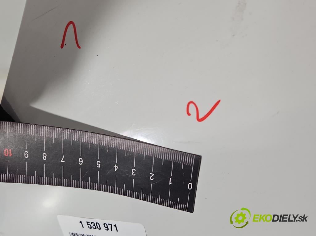 Opel Corsa D 2006-2014 1.0 12V 60 HP manual 44 kW 998 cm3 3- blatník predné ľavý  (Blatník predný ľavý)