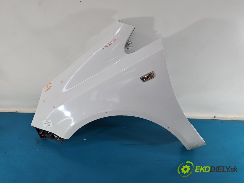 Opel Corsa D 2006-2014 1.0 12V 60 HP manual 44 kW 998 cm3 3- blatník predné ľavý  (Blatník predný ľavý)