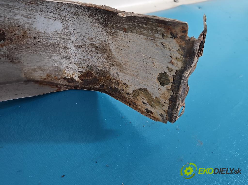 Opel Corsa D 2006-2014 1.0 12V 60 HP manual 44 kW 998 cm3 3- blatník predné ľavý  (Blatník predný ľavý)