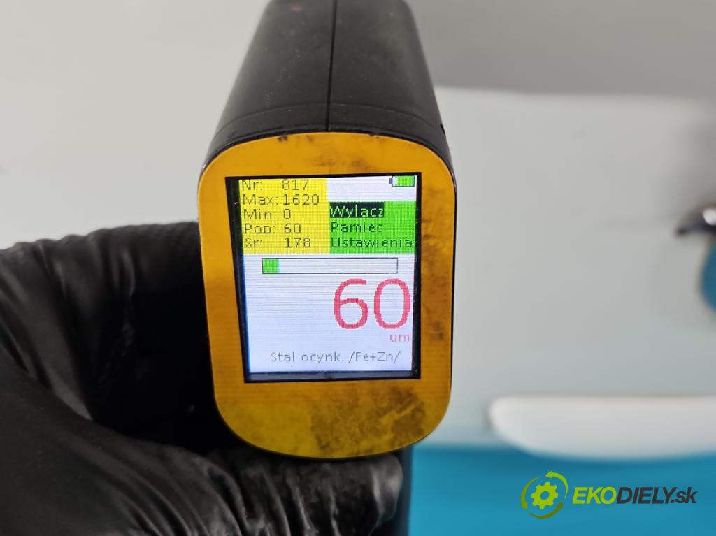 Opel Corsa D 2006-2014 1.0 12V 60 hp manual 44 kW 998 cm3 3- zadní kufrové dveře  (Zadní kapota (kufr))