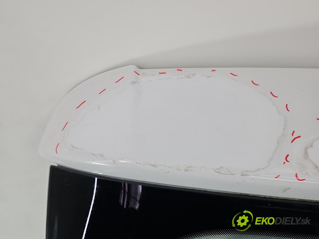 Opel Corsa D 2006-2014 1.0 12V 60 hp manual 44 kW 998 cm3 3- zadní kufrové dveře  (Zadní kapota (kufr))