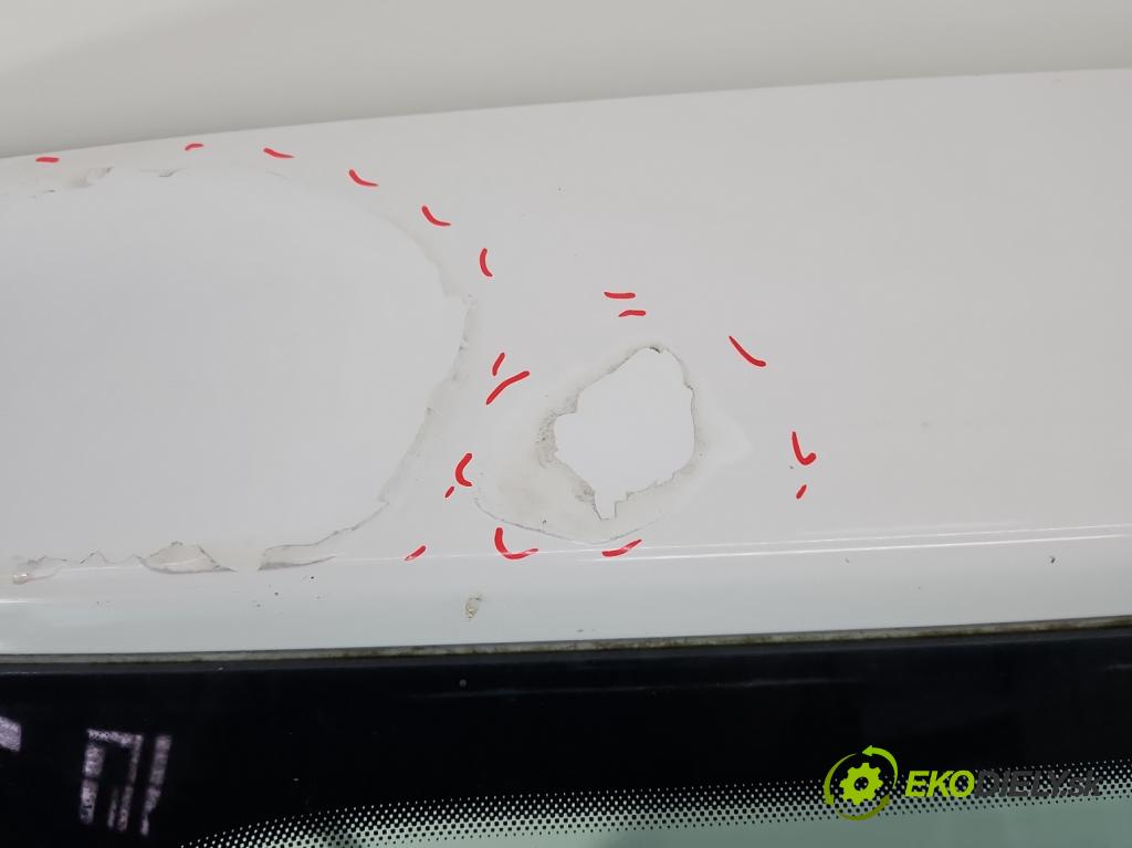 Opel Corsa D 2006-2014 1.0 12V 60 hp manual 44 kW 998 cm3 3- zadní kufrové dveře  (Zadní kapota (kufr))