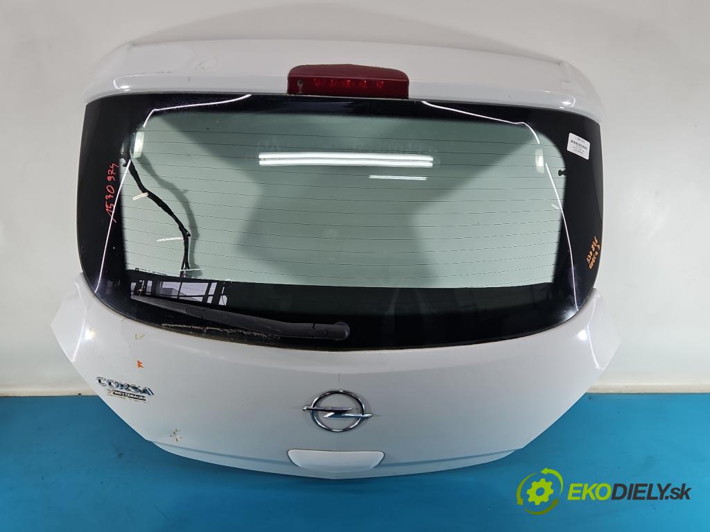 Opel Corsa D 2006-2014 1.0 12V 60 hp manual 44 kW 998 cm3 3- zadní kufrové dveře  (Zadní kapota (kufr))