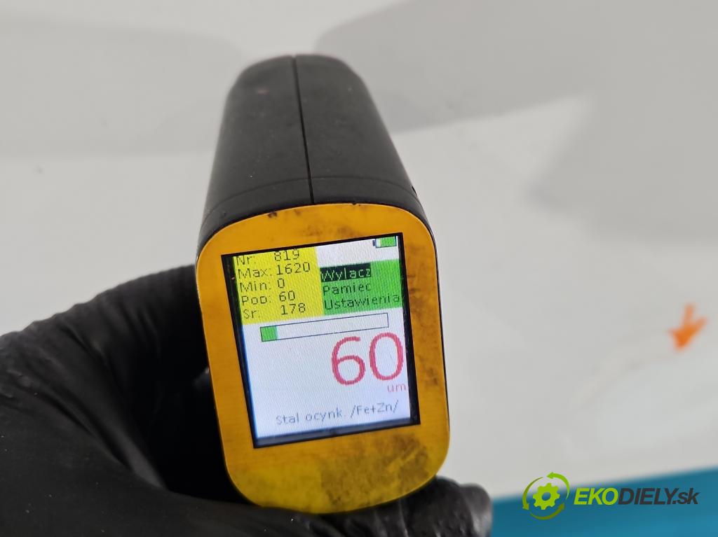 Opel Corsa D 2006-2014 1.0 12V 60 hp manual 44 kW 998 cm3 3- kapota přední