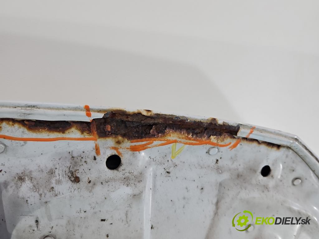 Opel Corsa D 2006-2014 1.0 12V 60 hp manual 44 kW 998 cm3 3- kapota přední