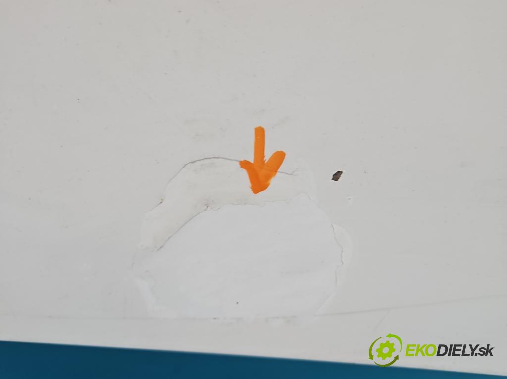 Opel Corsa D 2006-2014 1.0 12V 60 hp manual 44 kW 998 cm3 3- kapota přední