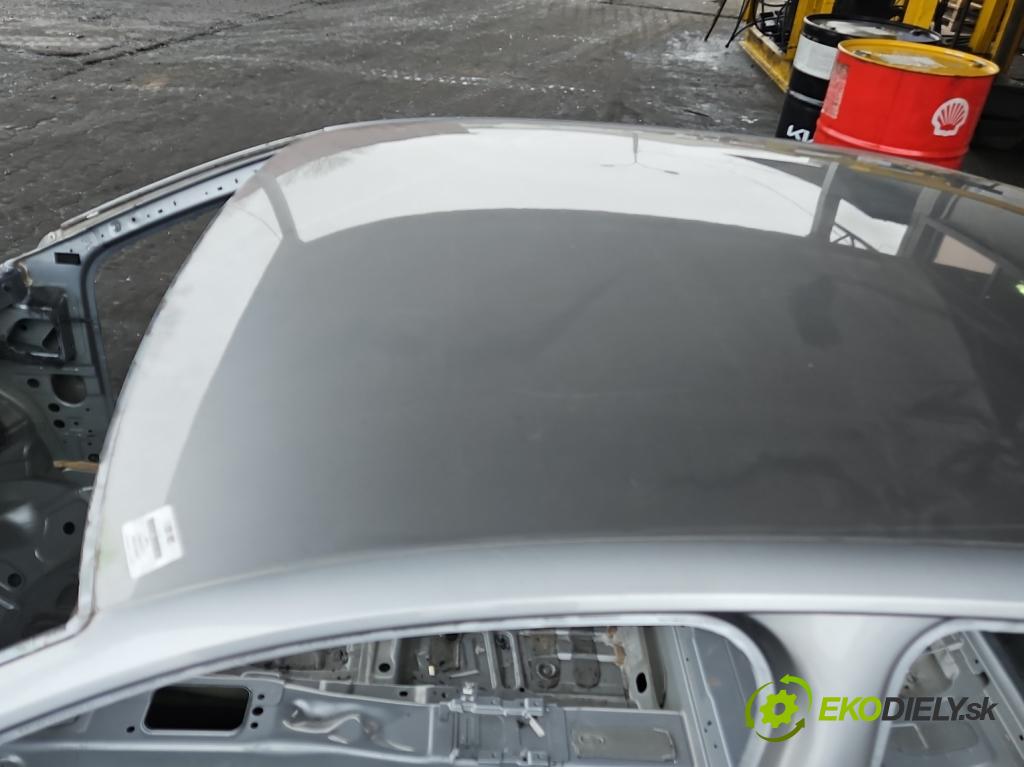 Vw Passat B8 2014 - 1.4 tsi 125 HP manual 92 kW 1395 cm3 4- strecha