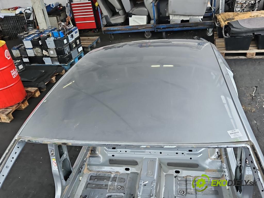 Vw Passat B8 2014 - 1.4 tsi 125 HP manual 92 kW 1395 cm3 4- strecha 