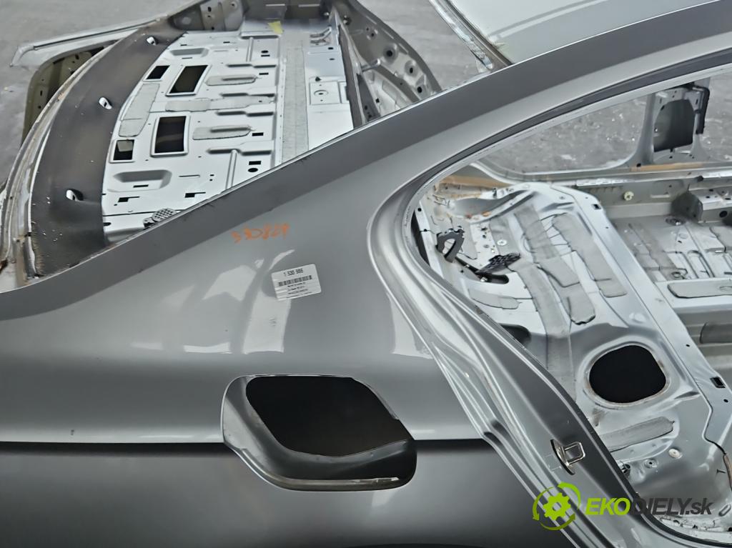 Vw Passat B8 2014 - 1.4 tsi 125 HP manual 92 kW 1395 cm3 4- blatník zadné pravý