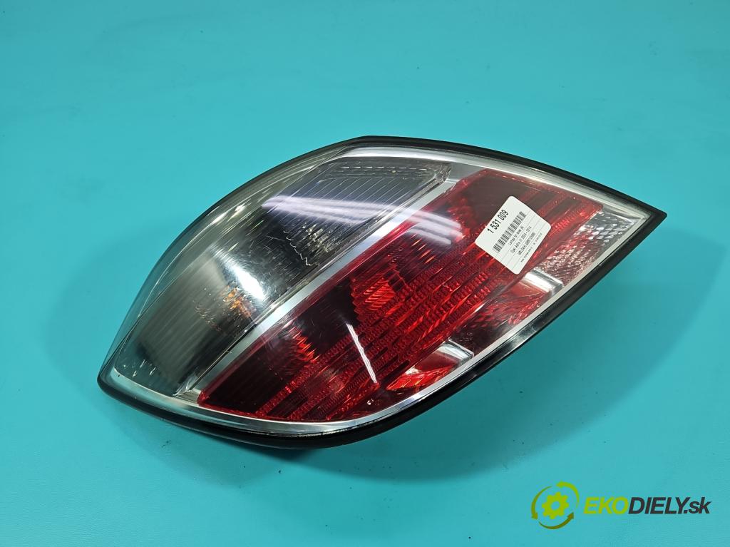 Opel Astra III 2004-2014 1.6 16V 116 HP manual 85 kW 1598 cm3 5- svetlo / reflektor zadné ľavé 495056087 (Kľučka dverí ostatné)