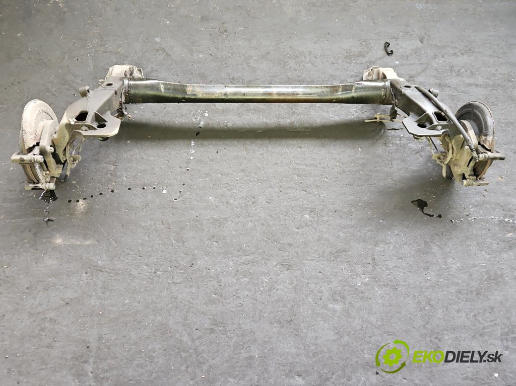 Opel Astra III 2004-2014 1.6 16V 116 hp manual 85 kW 1598 cm3 5- zadní výztuha  (Zadní výztuha)