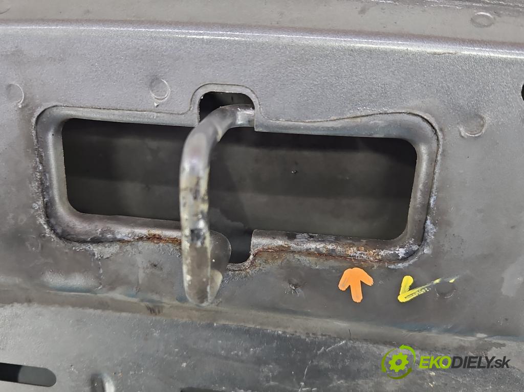 Alfa romeo Giulietta 1.4 T 170 hp manual 125 kW 1368 cm3 5- kapota přední