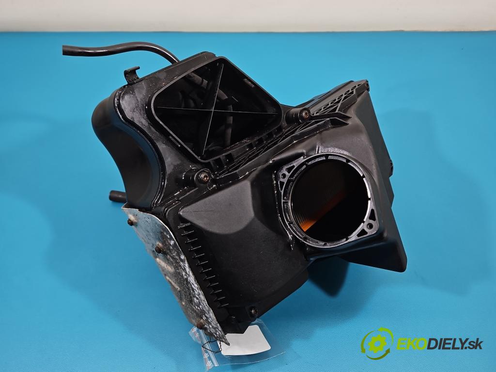 Audi A4 B8 2007-2015 2.0 TDI (CAGA) 143 HP manual 105 kW 1968 cm3 5- obal filtra vzduchu 8K0133835AD (Obal vzduchového filtra)