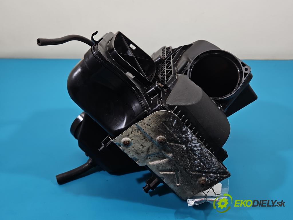 Audi A4 B8 2007-2015 2.0 TDI (CAGA) 143 HP manual 105 kW 1968 cm3 5- obal filtra vzduchu 8K0133835AD (Obal vzduchového filtra)