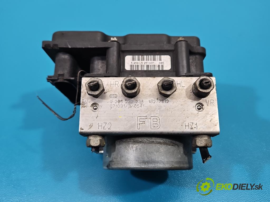 Opel Corsa D 2006-2014 1.0 12V 60 HP manual 44 kW 998 cm3 3- čerpadlo abs 0265800422 (Pumpa ABS)