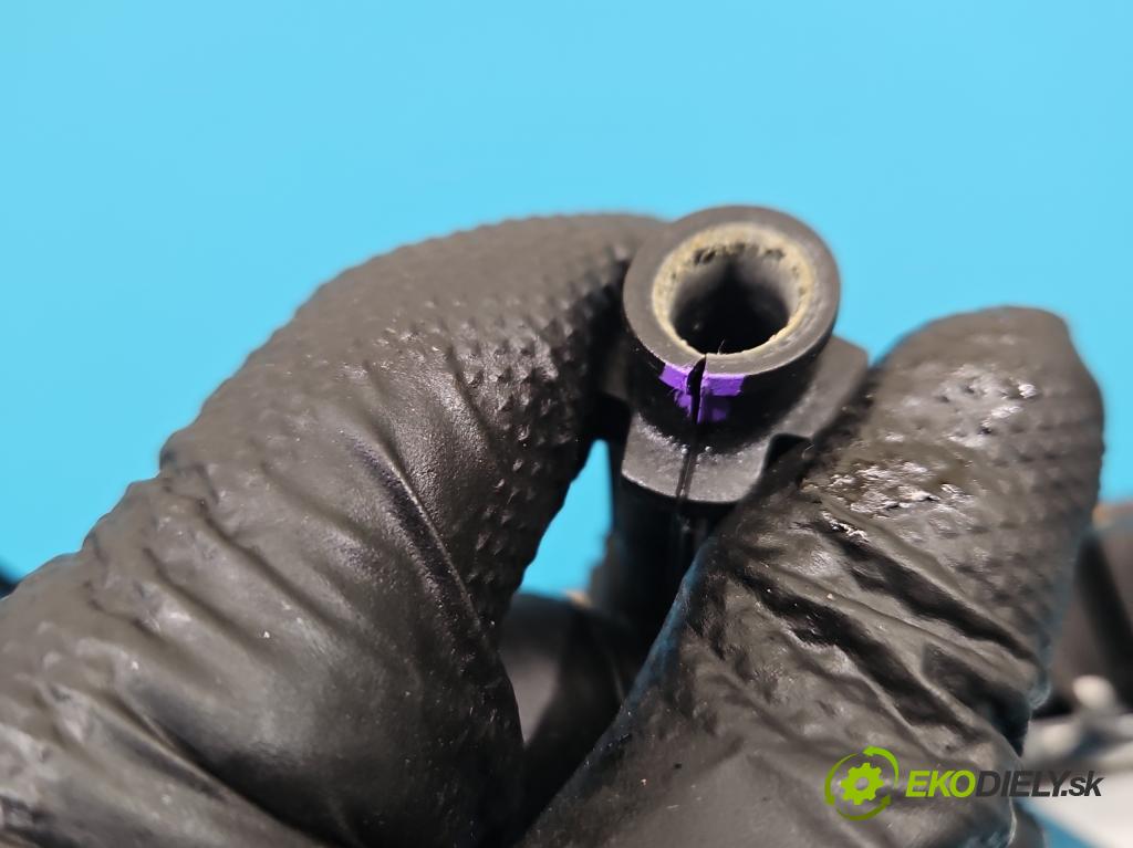 Opel Corsa D 2006-2014 1.0 12V 60 HP manual 44 kW 998 cm3 3- cievka zapaľovacia 0221503471 (Zapaľovacia cievka)