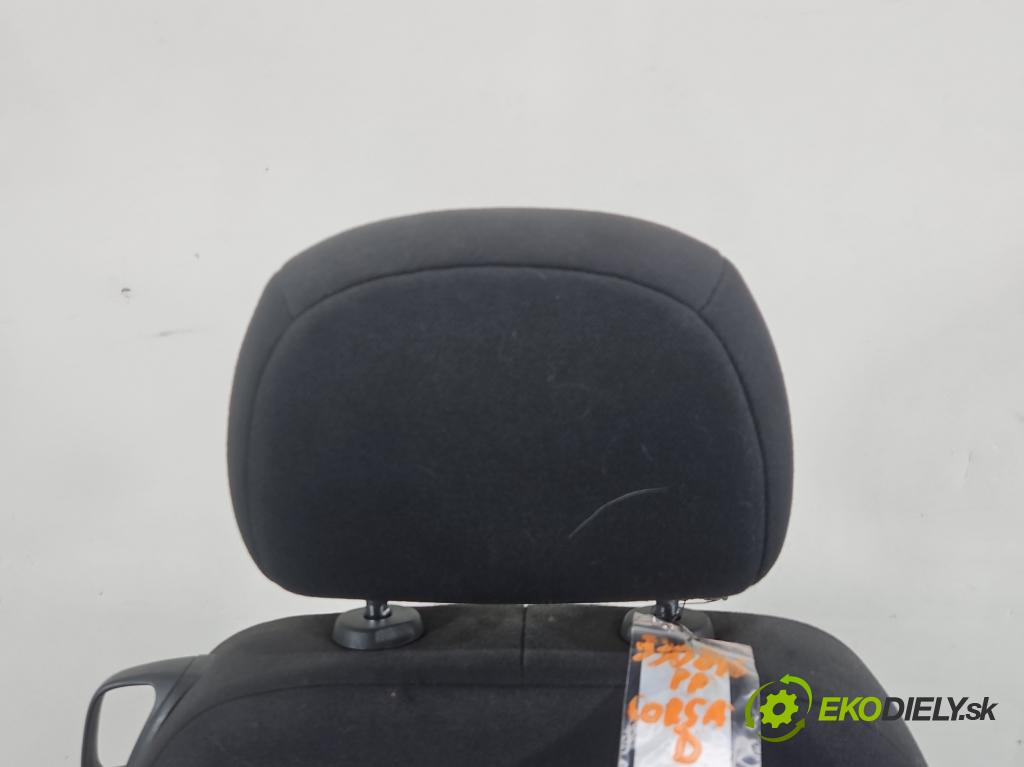 Opel Corsa D 2006-2014 1.0 12V 60 HP manual 44 kW 998 cm3 3- Sedačka pravý  (Sedadlo)