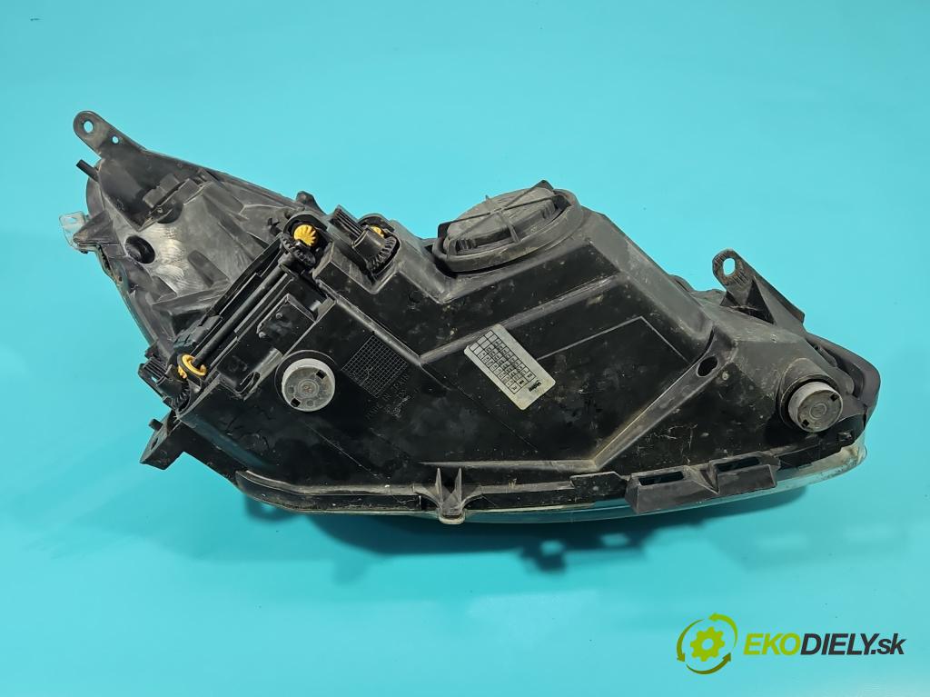 Opel Corsa D 2006-2014 1.0 12V 60 hp manual 44 kW 998 cm3 3- světlo levý 13186381 (Klika dveří ostatní)