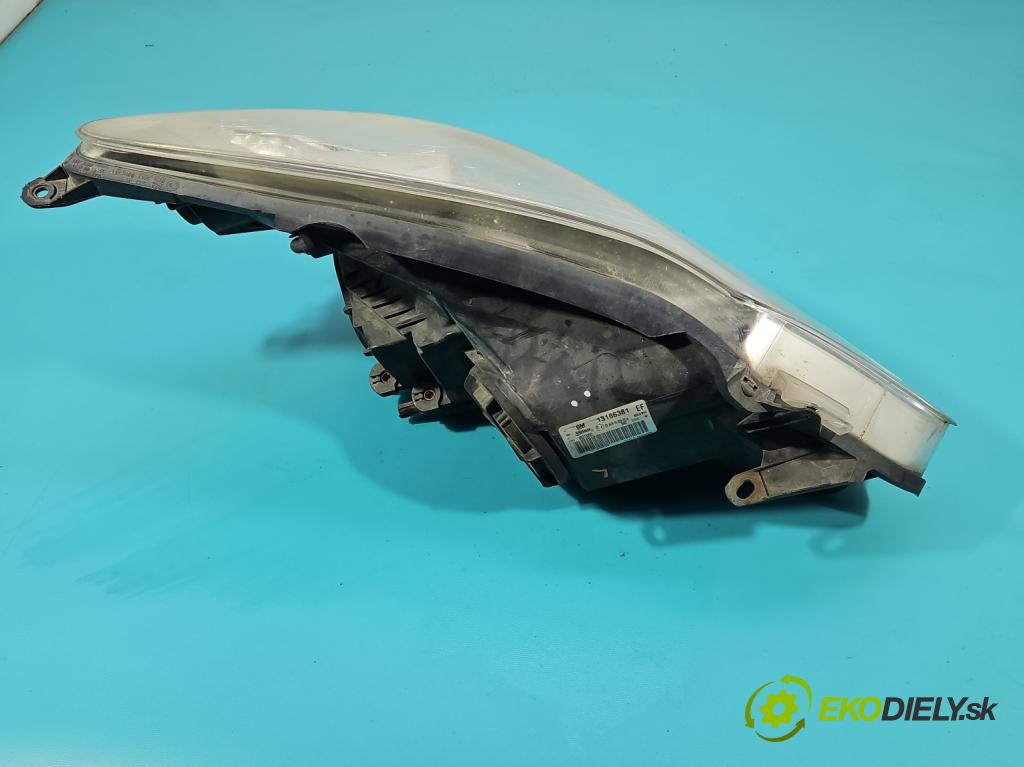 Opel Corsa D 2006-2014 1.0 12V 60 hp manual 44 kW 998 cm3 3- světlo levý 13186381 (Klika dveří ostatní)