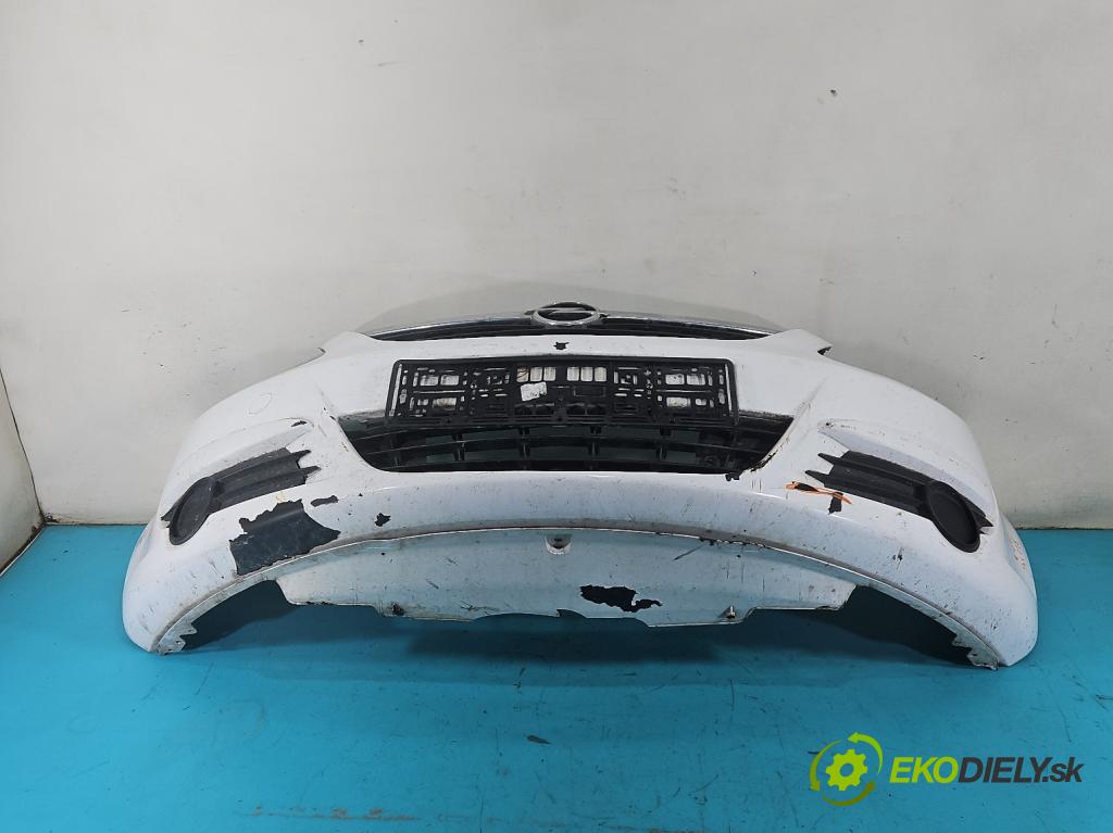 Opel Corsa D 2006-2014 1.0 12V 60 HP manual 44 kW 998 cm3 3- nárazník predné  (Kľučka dverí ostatné)