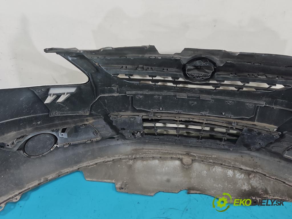 Opel Corsa D 2006-2014 1.0 12V 60 HP manual 44 kW 998 cm3 3- nárazník predné  (Kľučka dverí ostatné)